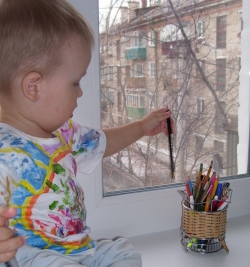 Сургут. Растим маленьких дизайнеров. Необычные способы рисования для малышей.