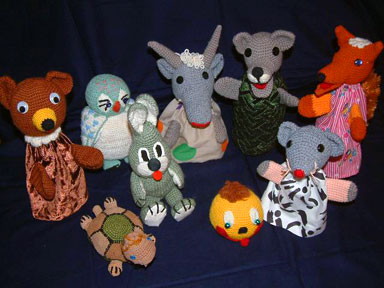 Домашний театр, связанный крючком