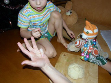 Домашний театр, связанный крючком